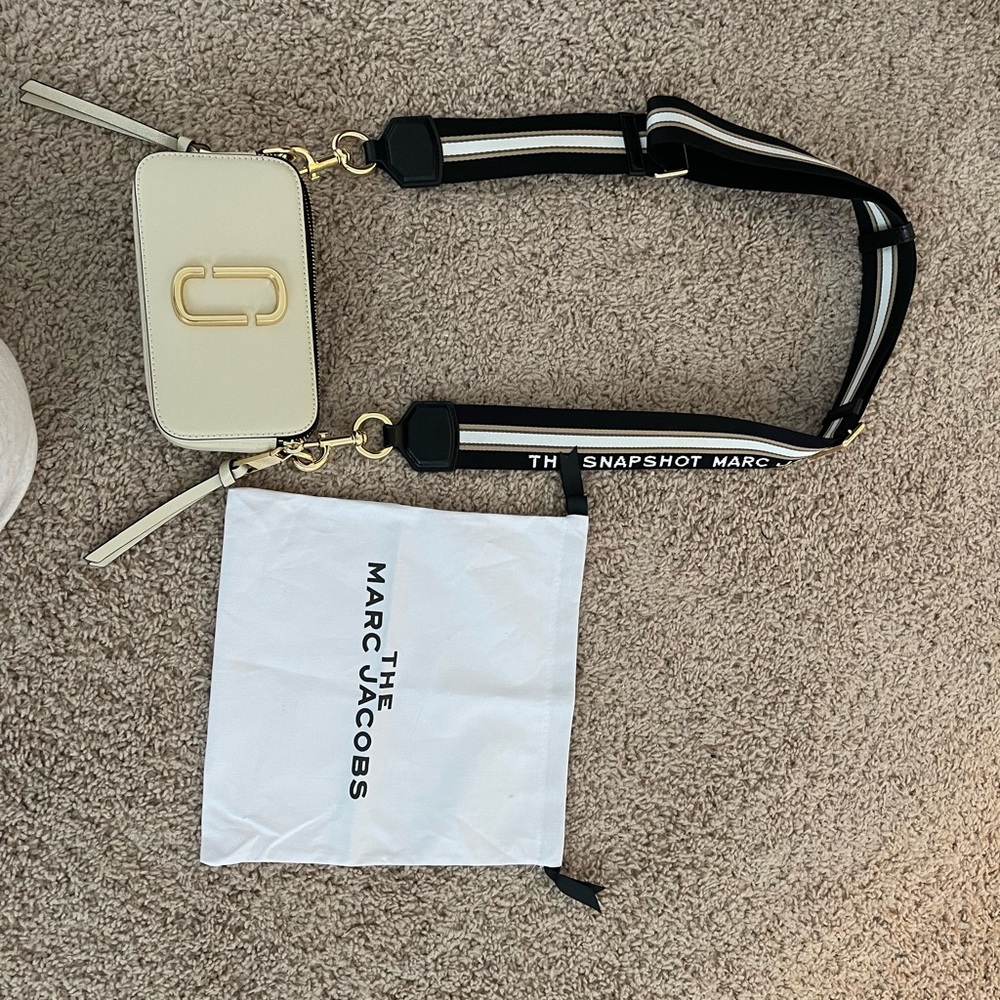 Marc Jacobs The Mixed Media Snapshot Crossbody Bag